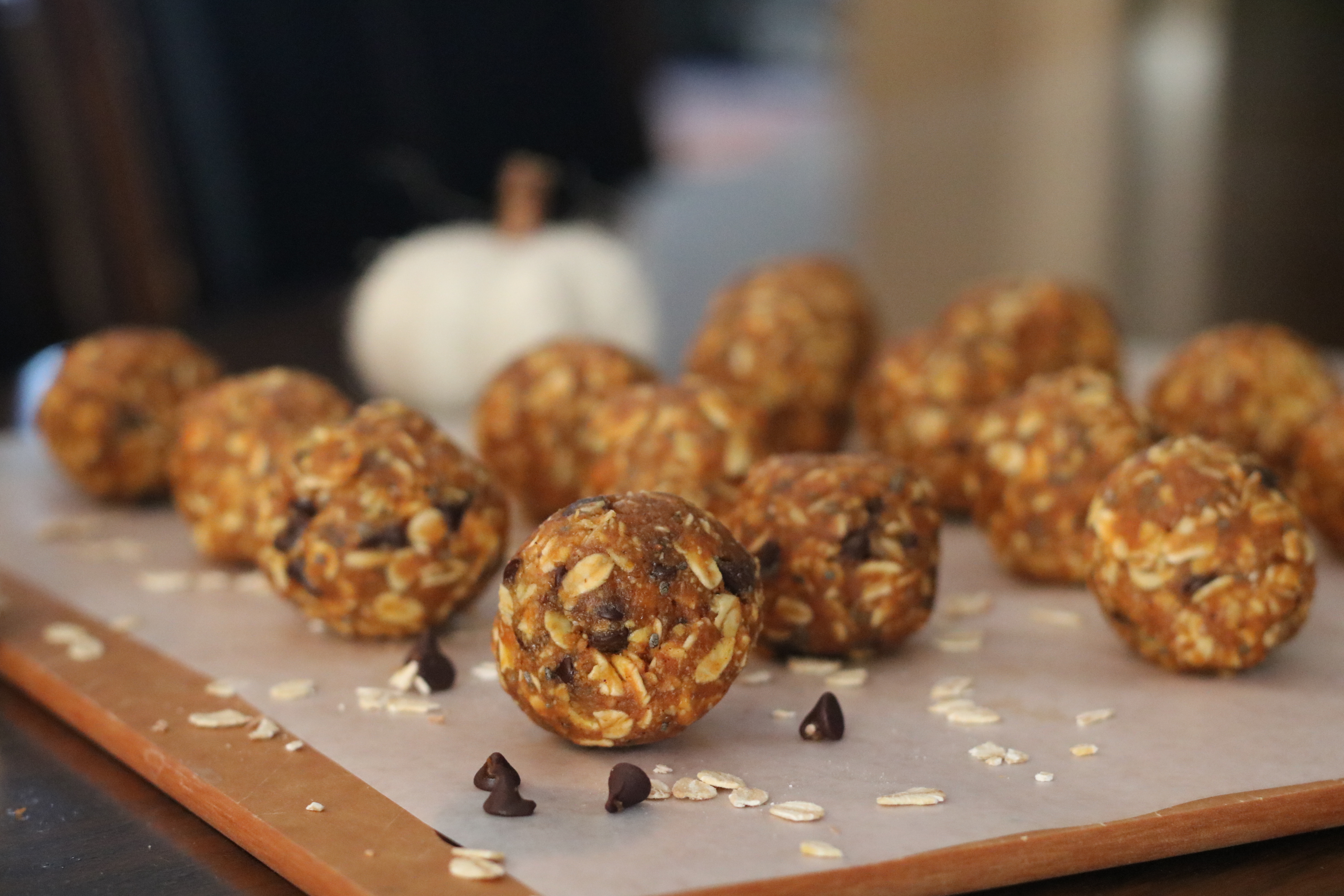 PUMPKIN CHIA POWER BALLS Move Daily