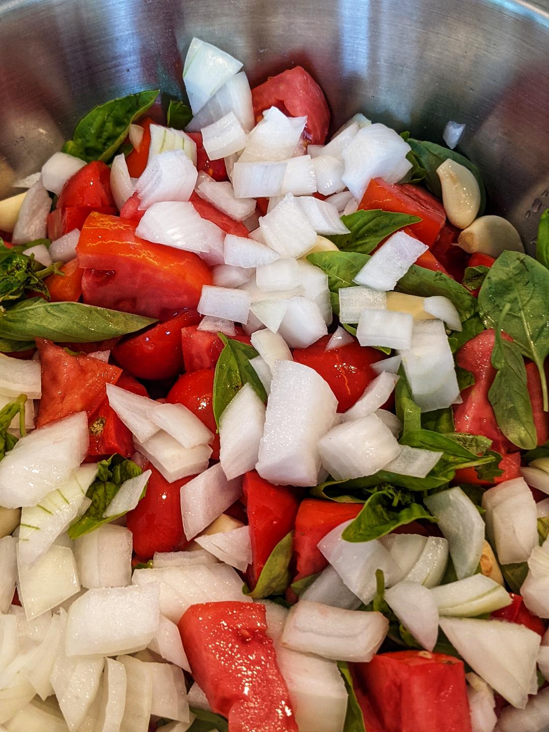 Fresh Tomato Basil Soup or Sauce - Move Daily